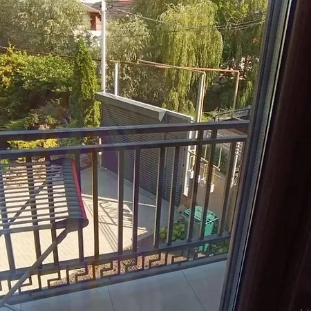 Casa Cu Nuferi