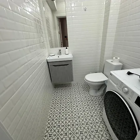 Casa Cu Nuferi דירה *